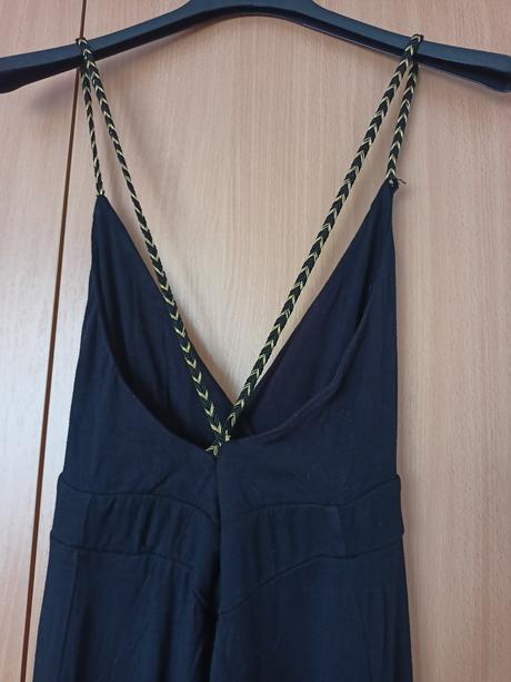 Mini šaty čierne+ zlaté, terranova,m