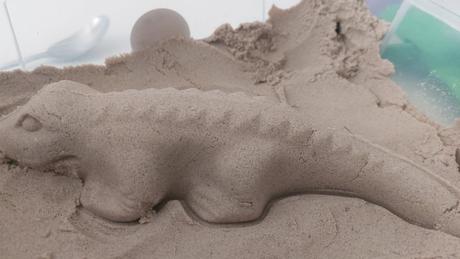 Kinetický piesok 4,5 kg + formy zvierat, 