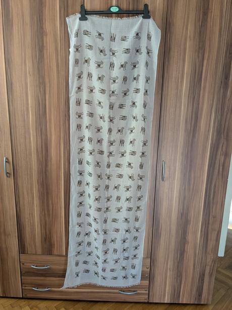 Šatka so psíkmi, avon