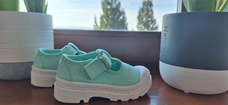 Tenisky, reserved,22