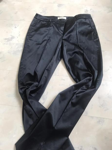 Saténový nohavicový kostým, reserved,38