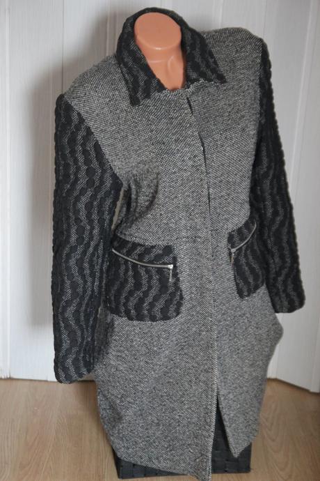 Štýlový šedo čierny kabát l, l