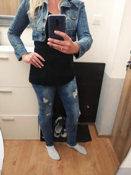 Moderná dámska riflovka, m