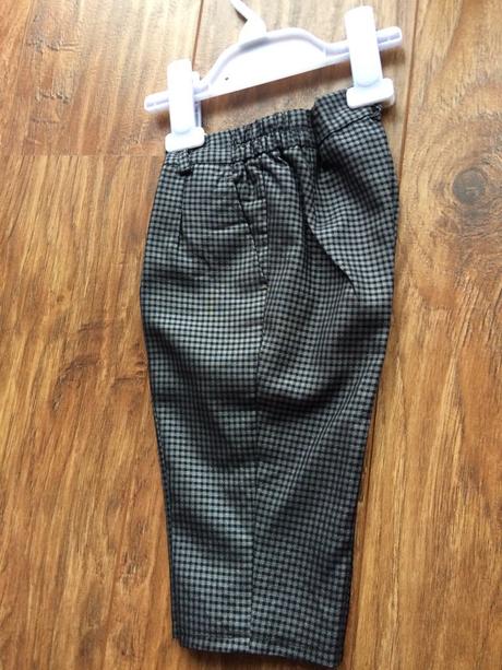 Predám kompletný oblek pre cca ročného chlapčeka, 80