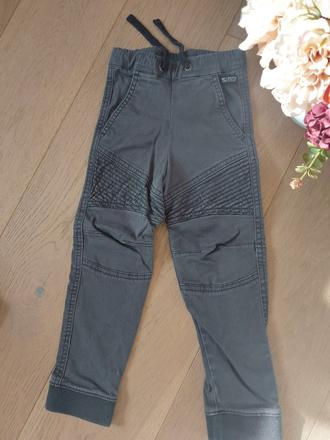 Tmavošedé nohavice- slim, ergee,98