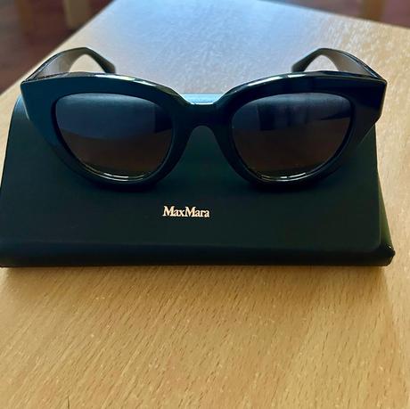 Čierne slnečné okuliare zn.max mara cat eye, max mara