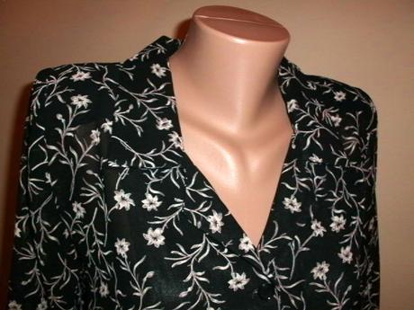 Ľahká blúzočka s kvetinkovou potlačovu, veľ.xl-xxl, xl