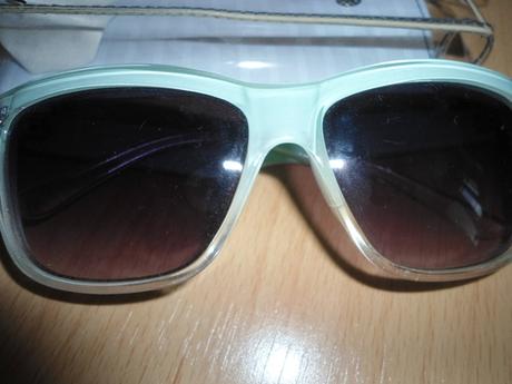 Mentolove slnecne okuliare bershka, bershka