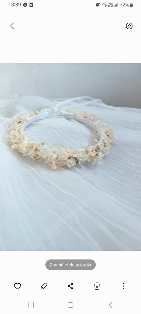 Krásne bohostyle a green kytice, ikebany plne pamp, 