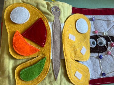 Quiet book - látková kniha,