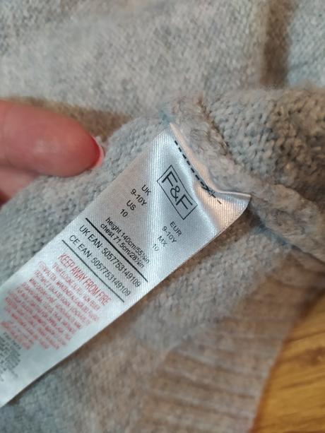 Sveter kozusina, f&f,140