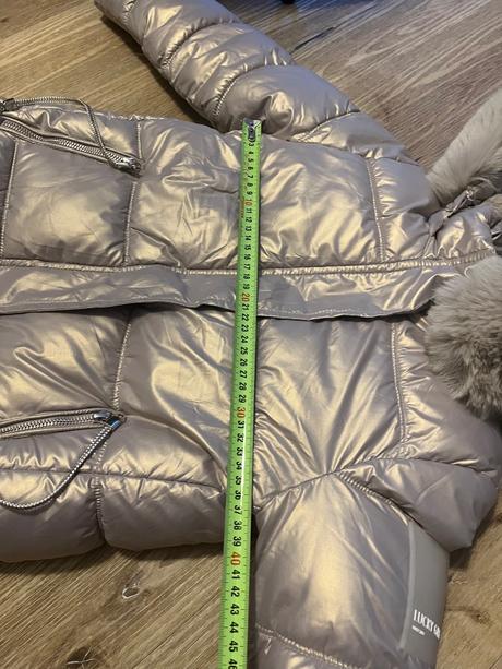 Vetrovka, lucky lax,134