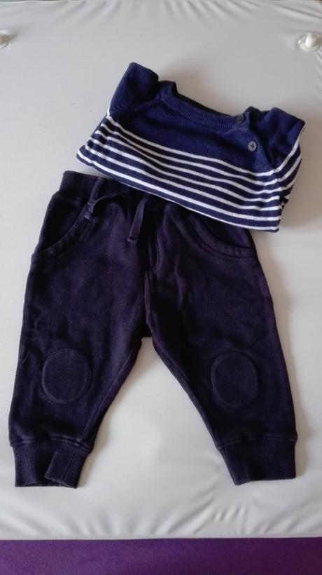 Tmavomodre tepláky, next,74