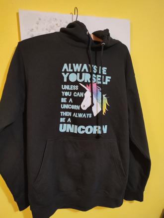 Mikinas, just play,s