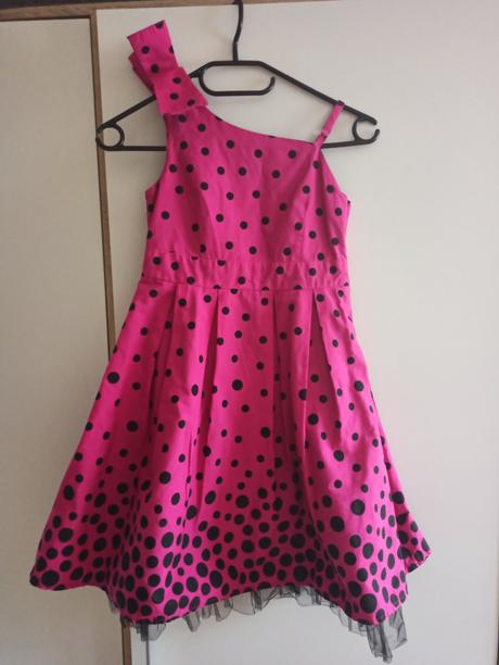 Krásne šatičky, 134