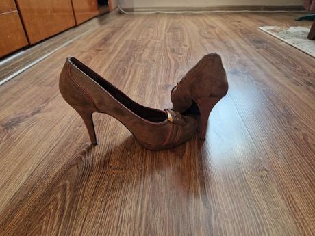 Topanky, graceland,39