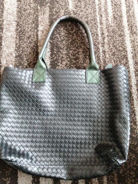 Mam na predaj kabelku,