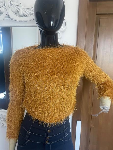 Chlpaty svetrik italy, s