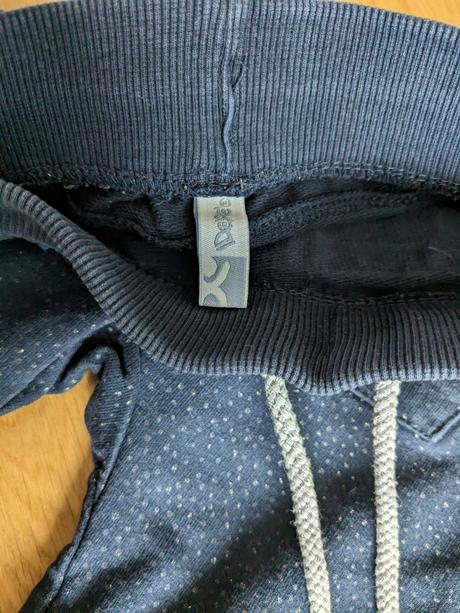 Tepláky s trblietavou potlačou, idexe,104