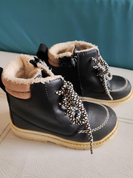 Prechodné topánky, 25