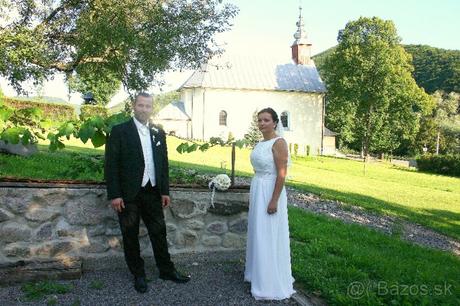 Svadobné / spoločenské šaty, 44