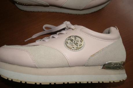 Guess original stylove,moderne damske tendy 38/39, guess,39