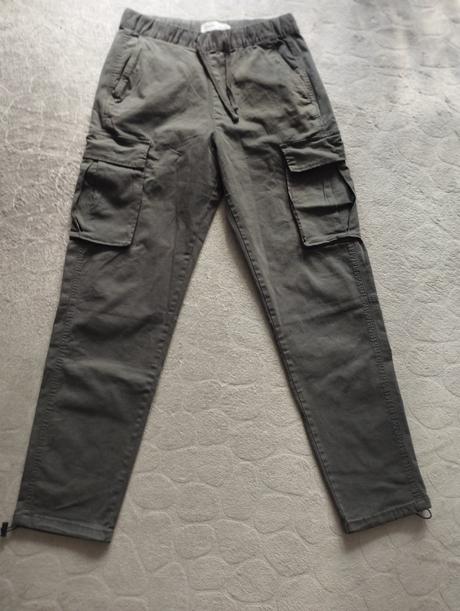 Nohavice, bershka,s