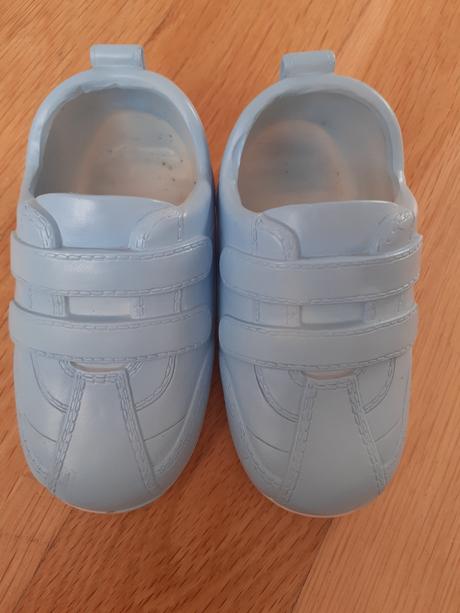 Topánky  pre  babiku, 