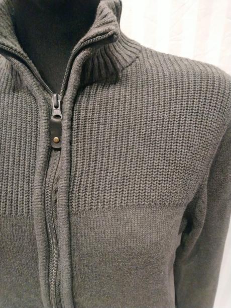 Dámsky tmavo sivý sveter, cedar wood state, m