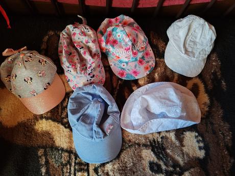 Šiltovky - dievčatko, 110