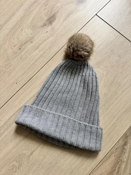 Čiapka s brmbolcom h&m, h&m,74