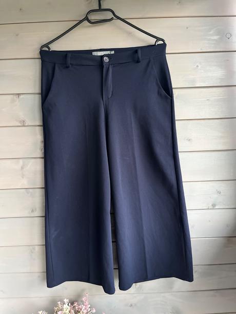 Elegantne 7/8 nohavice, m