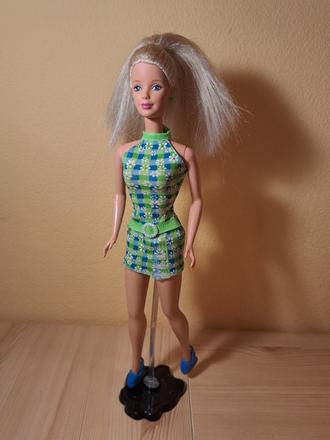 Barbie pretty in plaid, 
