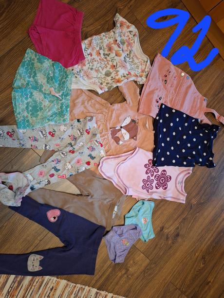 Predam dievcenske oblecenie 86,92leto, lindex,92