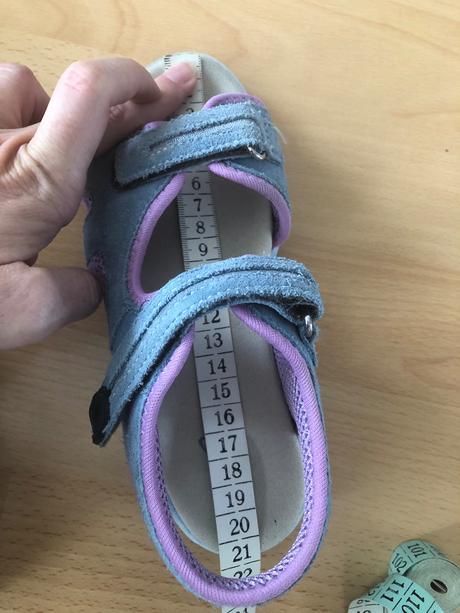 Kozene sandalky, baťa,32