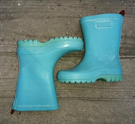 Tyrkysové gumáky, 28