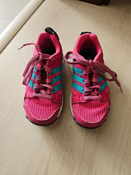 Trekove,cturistické tenisky, adidas,28