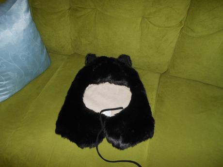 Čierna kožušinová zavinovacia čiapka deluxhats , 