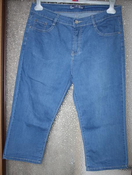 Dámske 3/4-ťové riflové nohavice č.32, 32