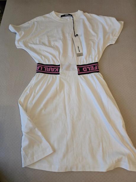 Šaty  karl lagerfeld, s