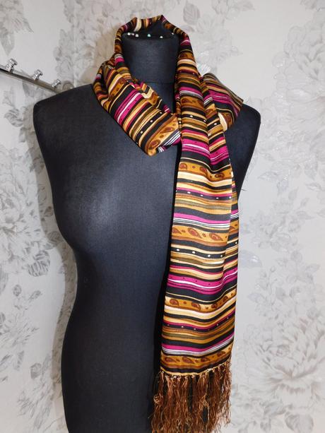 Kvalitny elegantny šal, m