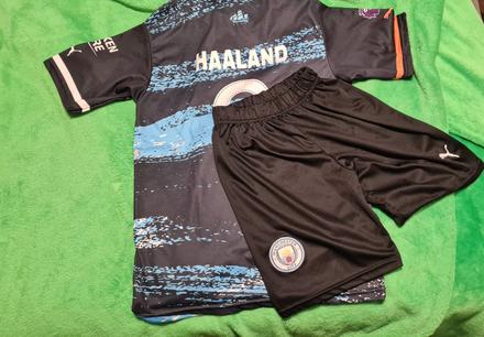 Dres haaland, puma,164