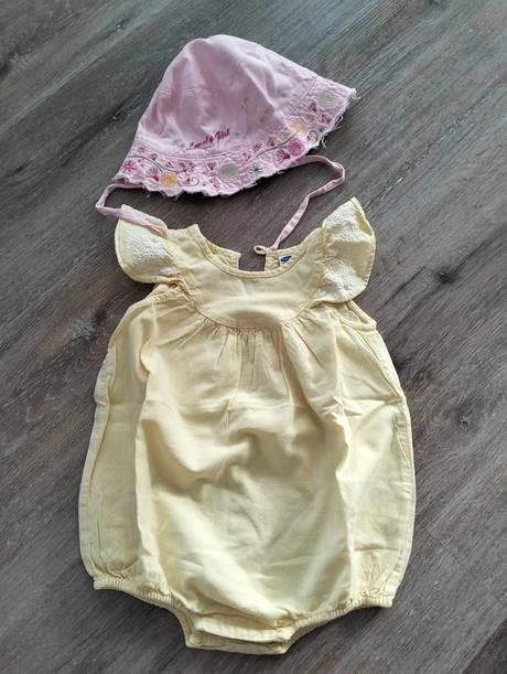 Opalovačky plus klobúčik, old navy,74