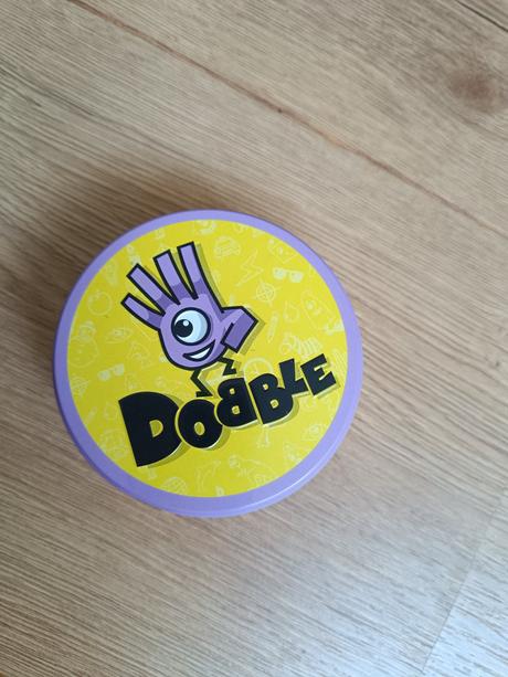 Spolocenska hra dobble clasic,