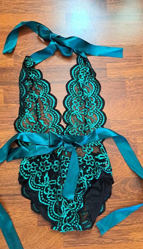 Krásne  sexi body, s