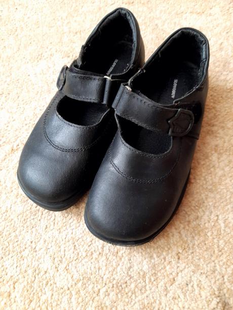 Kožené topánky, 28