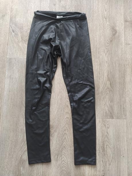 Koženkové legíny, zara,140