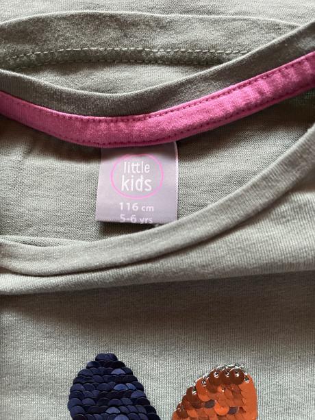 Trička s kvetom, 116