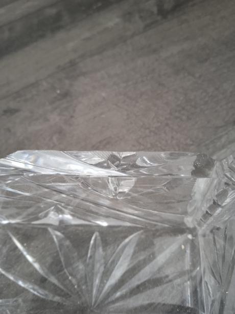 Krištáľova krabička,