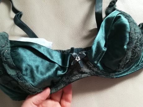 Triumph podprsenka75c, triumph,75c